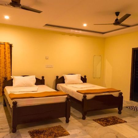 Seagull Beach Resort Chirala Екстер'єр фото