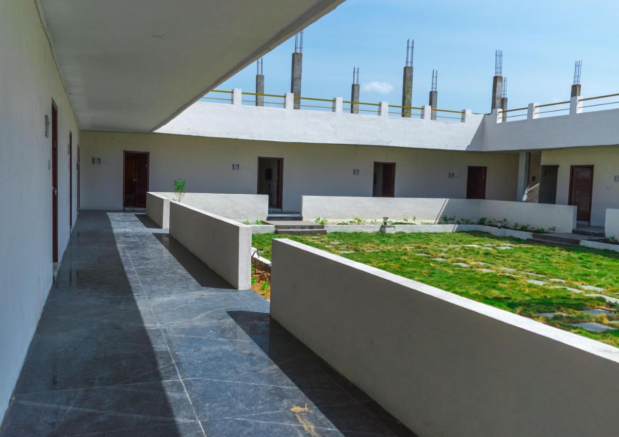 Seagull Beach Resort Chirala Екстер'єр фото